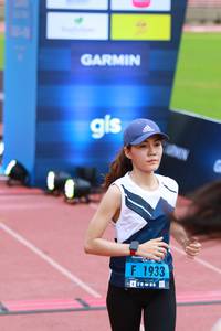 BIB: 1933
                            <button type="button" onclick="openModal(4642768)" class="btn btn-primary btn-sm float-right btn-popup" data-toggle="modal" data-target=".modal-high-quality">
                        <i class="fas fa-shopping-cart"></i> Add to Cart
                    </button>
                                            <button type="button" onclick="isThisMe(4642768, true)" class="btn btn-success btn-sm float-right btn-popup btn-isme hidden" data-toggle="tooltip" data-placement="bottom" title="นี่คือรูปของคุณใช่ไหม คลิกที่นี่เพื่อเอาเข้าอัลบั้ม">
                        <i class="fas fa-plus"></i> Add to album
                    </button>
                    <button type="button" onclick="isThisMe(4642768, false)" class="btn btn-warning btn-sm float-right btn-popup btn-isnotme hidden">
                        <i class="fas fa-ban"></i> Remove from album
                    </button>